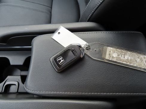 Certified 2017 Honda Civic EX-L image 25