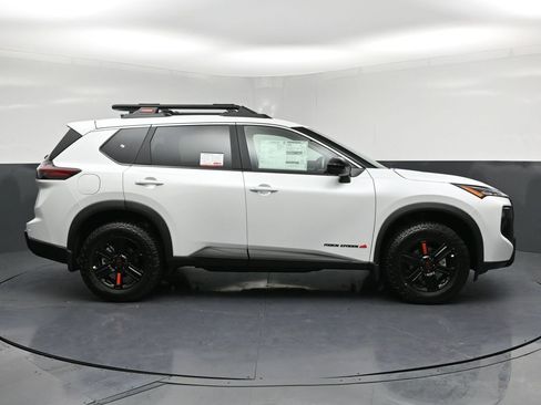 New 2026 Nissan Rogue SV w/ Rock Creek Premium Package image 28