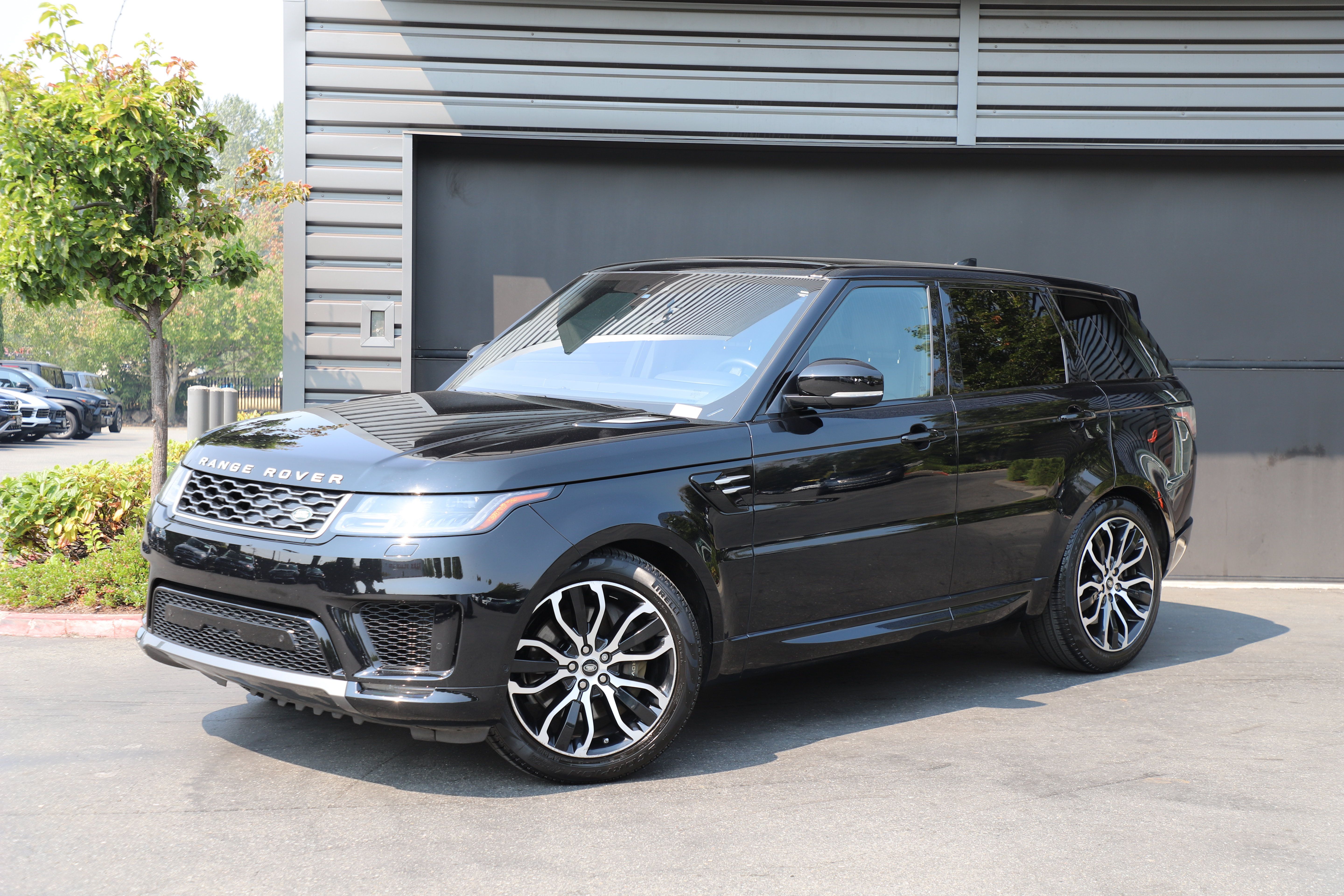 Used 2020 Land Rover Range Rover Sport HSE AWD/4WD image 1