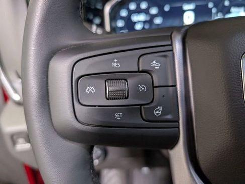 Used 2023 GMC Sierra 1500 Elevation image 18