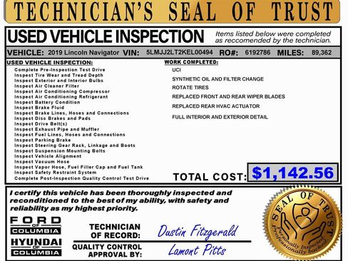 Used 2019 Lincoln Navigator Reserve image 2