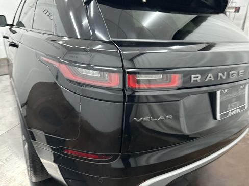 Used 2022 Land Rover Range Rover Velar R-Dynamic S image 30