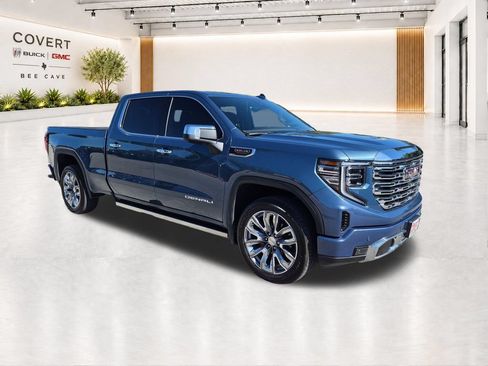 Used 2024 GMC Sierra 1500 Denali w/ Denali Reserve Package AWD/4WD image 1