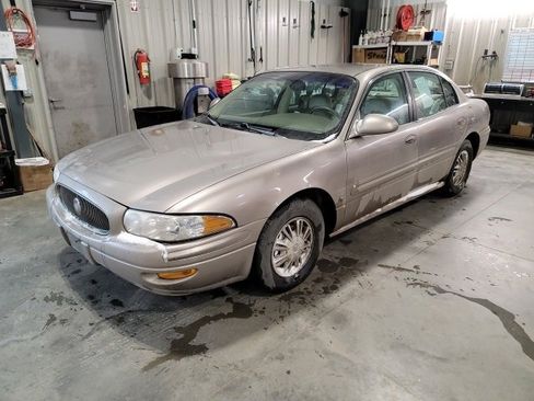 Used 2004 Buick Le Sabre Custom image 3