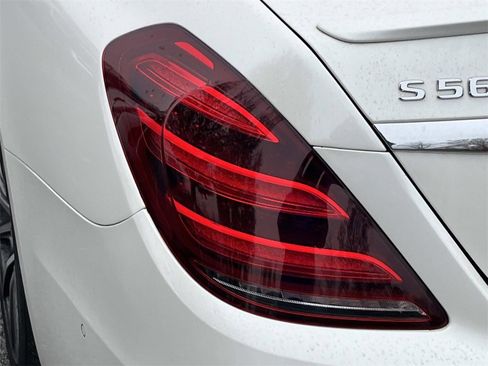 Used 2019 Mercedes-Benz S 560 4MATIC Sedan image 10
