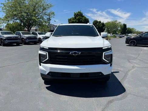 Used 2026 Chevrolet Tahoe RST w/ RST Capability Package AWD/4WD image 2