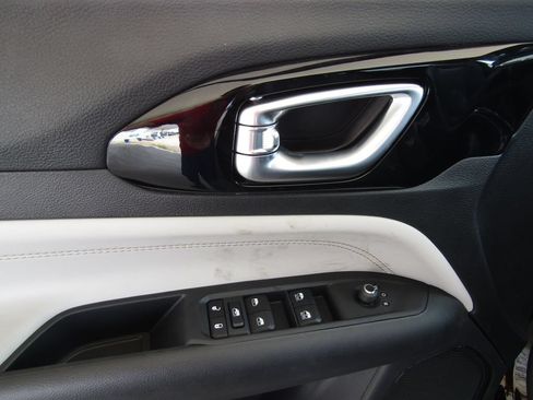 New 2026 Jeep Compass Limited AWD/4WD image 21