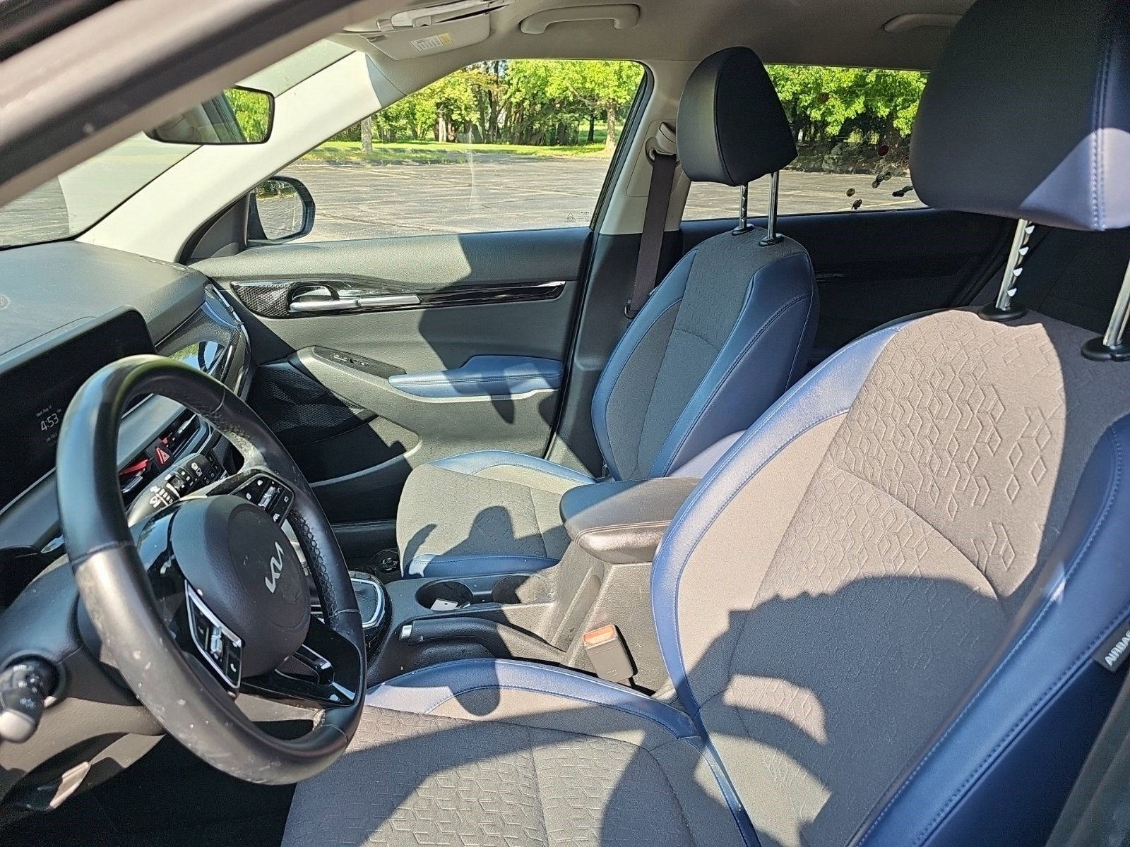 Used 2024 Kia Seltos S AWD/4WD image 15