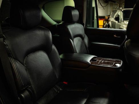 Used 2019 INFINITI QX80 Luxe w/ Proassist Package AWD/4WD image 13