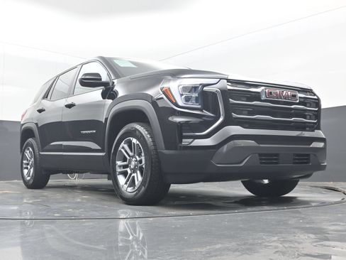 Used 2026 GMC Terrain Elevation FWD image 24