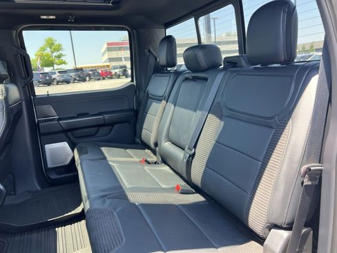Used 2022 Ford F150 Raptor w/ Equipment Group 801A High AWD/4WD image 33