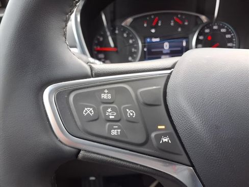 Used 2023 Chevrolet Equinox LT FWD image 23