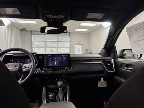 New 2026 GMC Canyon Elevation w/ Convenience Package image 23