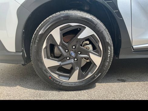 Certified 2026 Subaru Crosstrek 2.5i Limited w/ Crosstrek Mirror Package AWD/4WD image 14