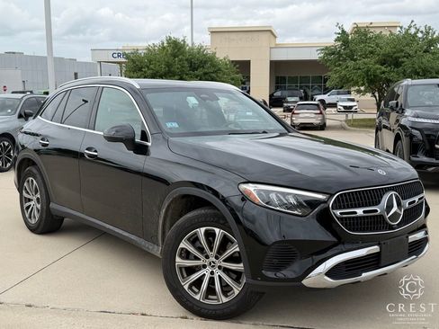 Used 2024 Mercedes-Benz GLC 300 4MATIC image 1