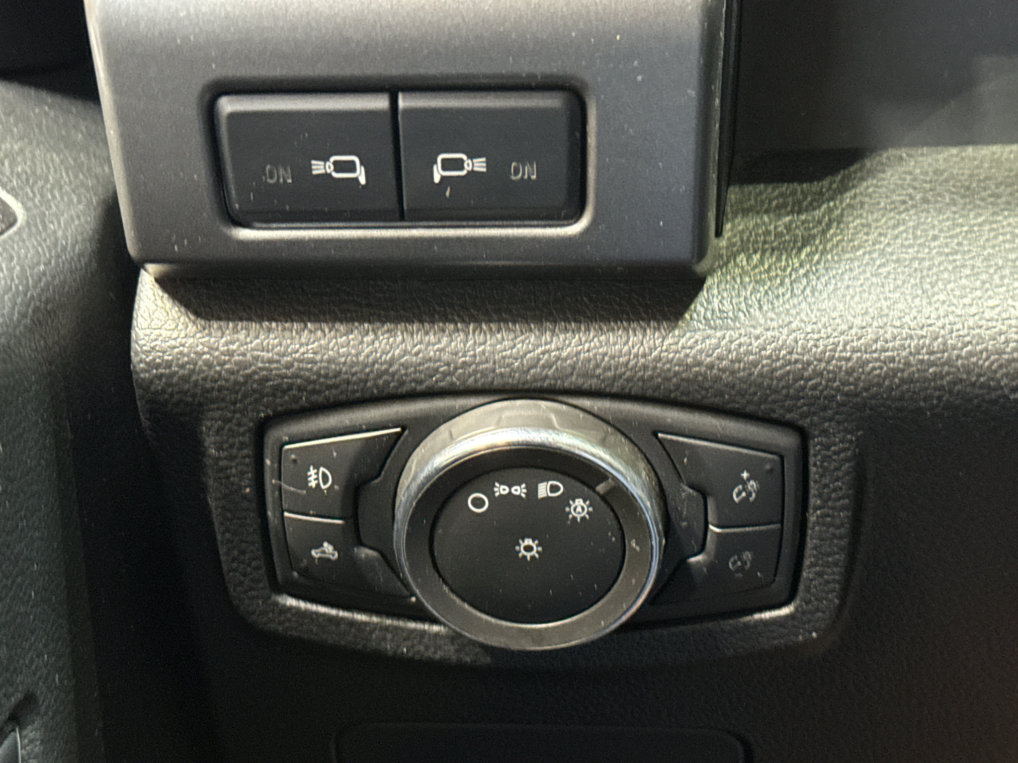 Used 2015 Ford F150 XLT w/ Equipment Group 301A Mid AWD/4WD image 33