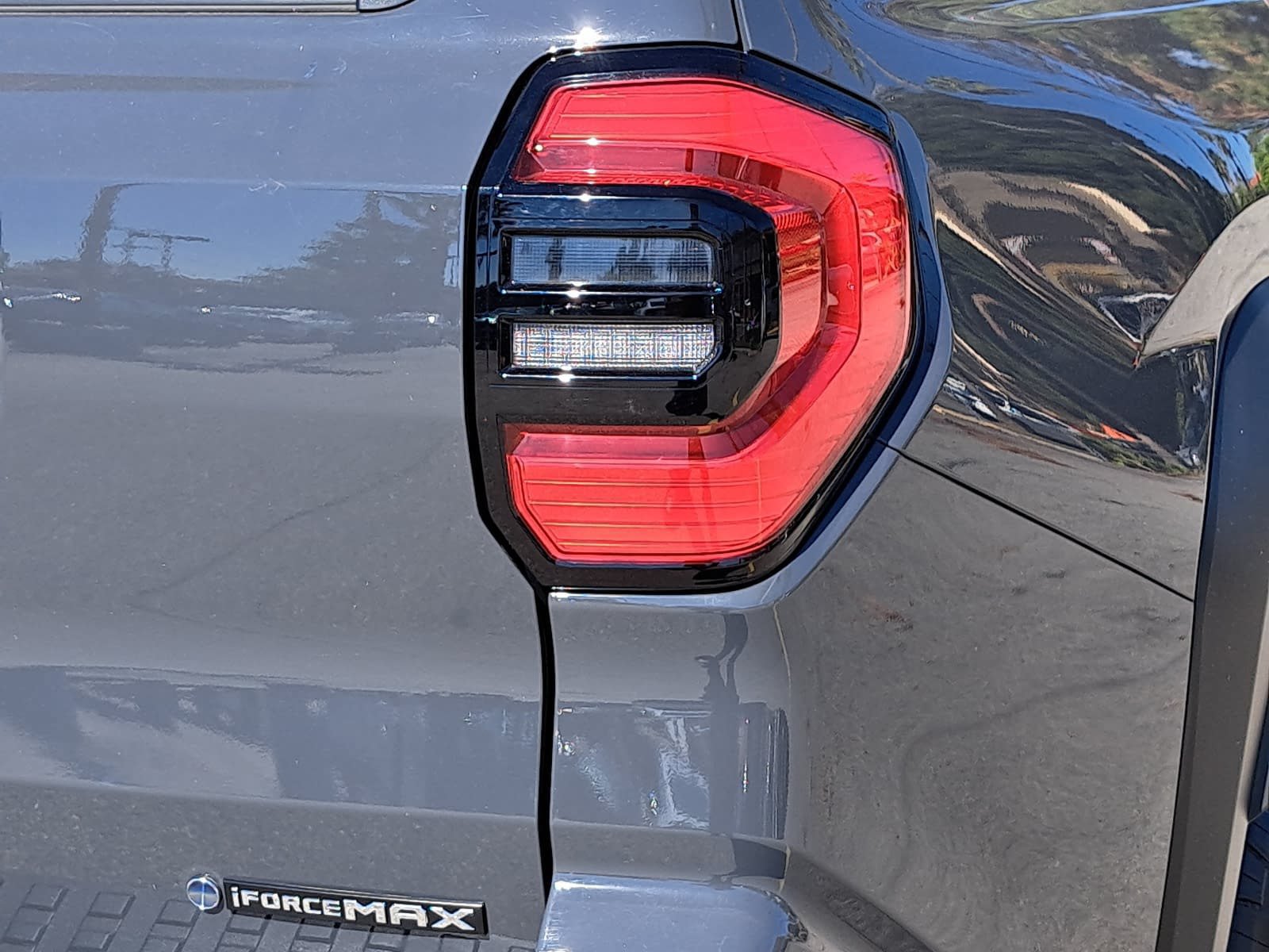 Used 2025 Toyota 4Runner TRD Off-Road Premium AWD/4WD image 38