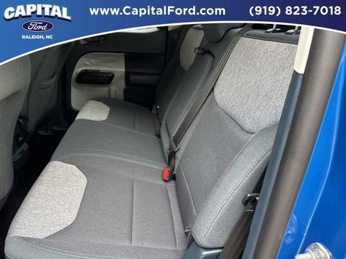 Certified 2025 Ford Maverick XLT w/ XLT Luxury Package AWD/4WD image 18