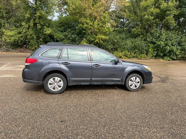 Used 2013 Subaru Outback 2.5i AWD/4WD image 21