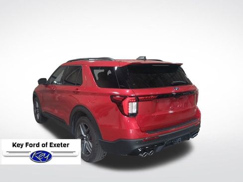 Certified 2025 Ford Explorer ST w/ Sun And Sound Package AWD/4WD image 9