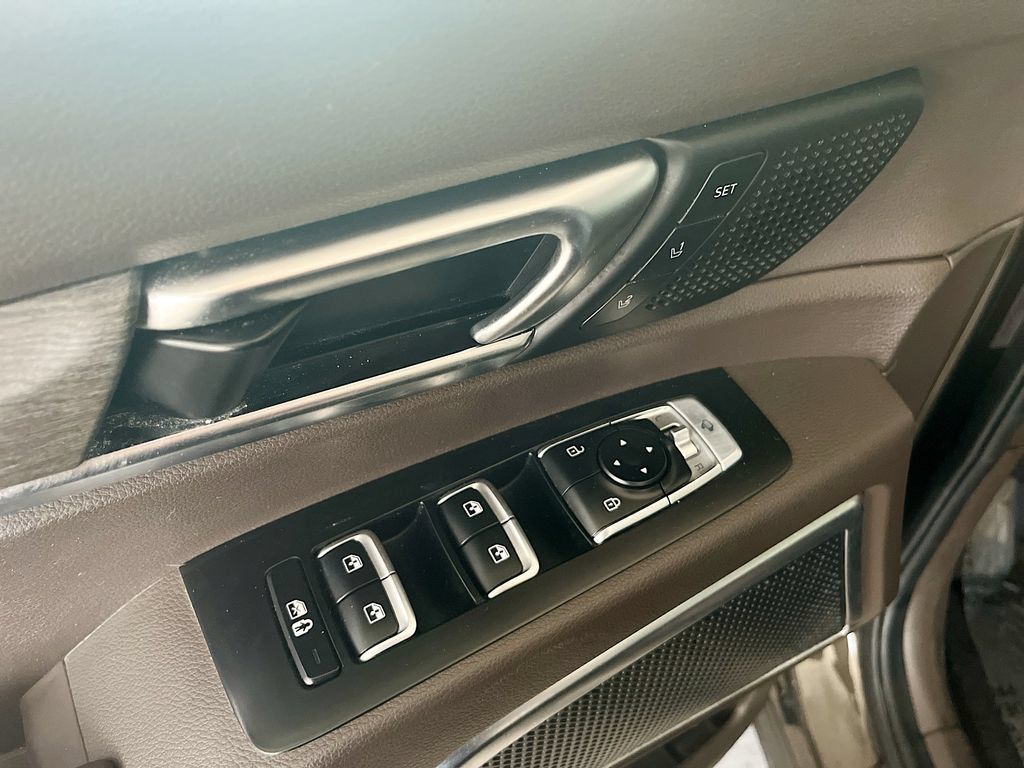 Used 2021 Kia Telluride SX w/ Nightfall Edition Package AWD/4WD image 18