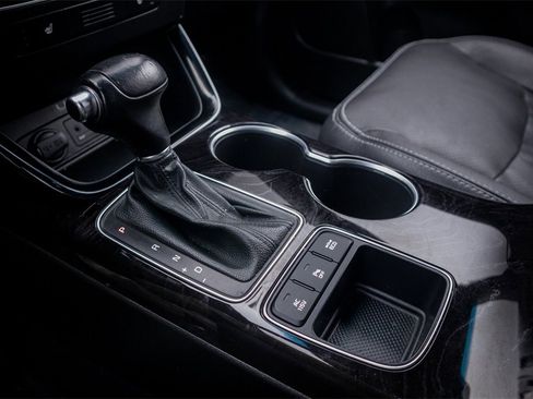 Used 2015 Kia Sorento EX image 19