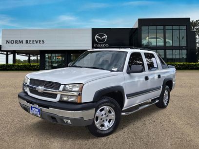 Used 2004 Chevrolet Avalanche Z71 w/ Sun And Sound Package
