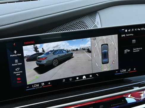 New 2026 BMW 740i image 32