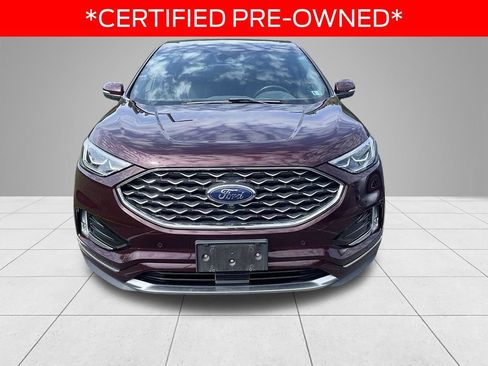 Used 2020 Ford Edge Titanium w/ Equipment Group 301A AWD/4WD image 2
