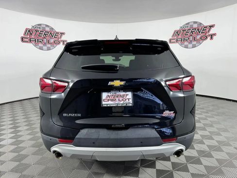 Used 2020 Chevrolet Blazer LT w/ Sound & Technology Package FWD image 6