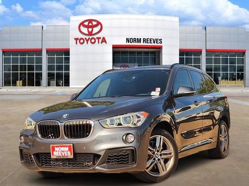 Used 2017 BMW X1 xDrive28i AWD/4WD image 1