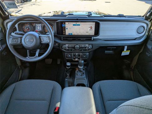 New 2026 Jeep Gladiator Sport image 15