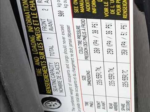 Used 2023 Mercedes-Benz Metris Passenger image 15