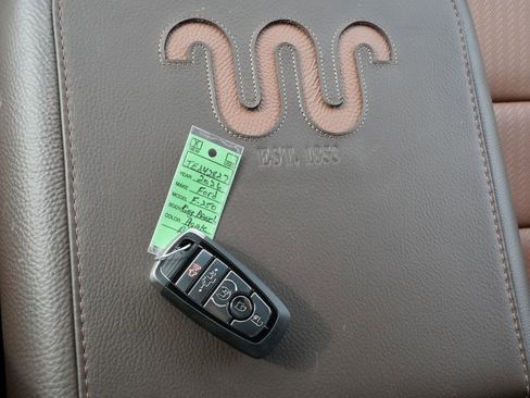 New 2026 Ford F250 King Ranch w/ Chrome Package image 27