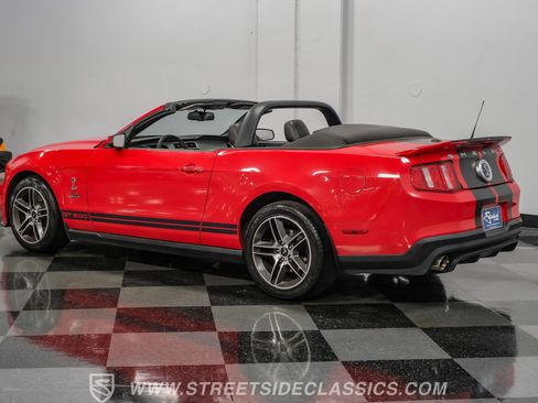 Used 2010 Ford Mustang Shelby GT500 RWD image 8
