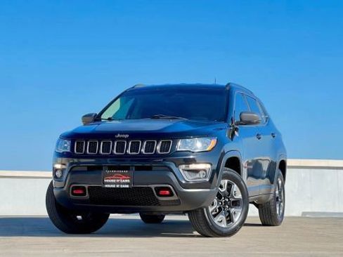 Used 2017 Jeep Compass Trailhawk w/ Navigation Group image 1