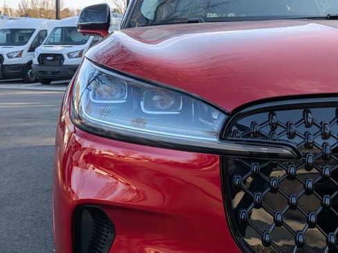 New 2026 Lincoln Aviator Reserve image 9