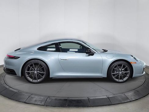 Certified 2024 Porsche 911 Carrera T RWD image 8