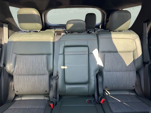 Used 2022 Ford Explorer Timberline image 12