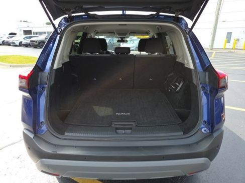 Used 2023 Nissan Rogue SV AWD/4WD image 24