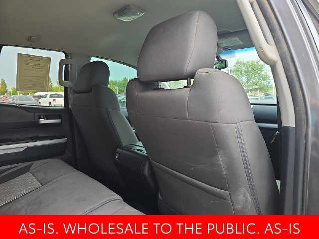 Used 2015 Toyota Tundra SR5 w/ TRD Off Road Package AWD/4WD image 31