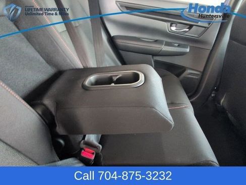 Used 2025 Honda CR-V Sport image 14