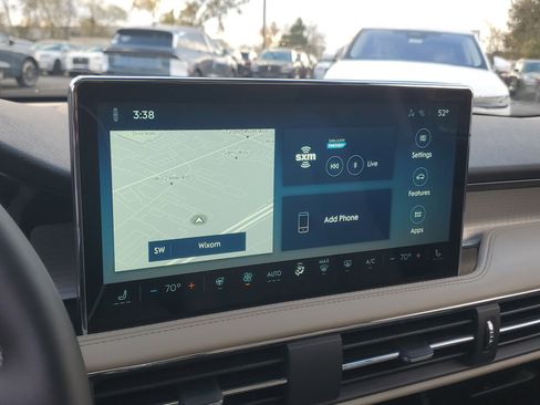 New 2026 Lincoln Corsair Premiere image 20