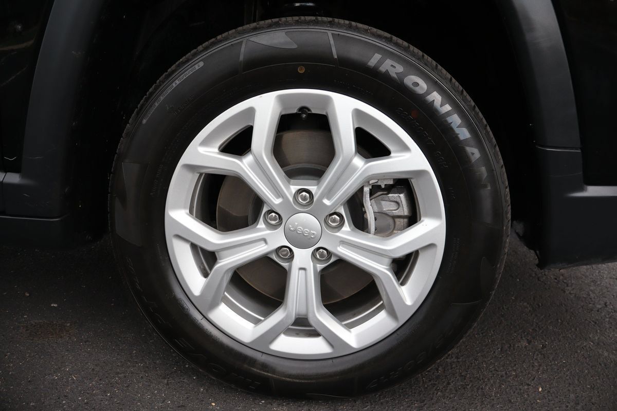 Used 2024 Jeep Compass Sport AWD/4WD image 42