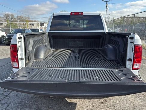 Used 2019 RAM 1500 Classic SLT AWD/4WD image 26