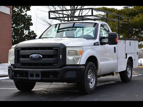 Used 2013 Ford F250 XL image 1