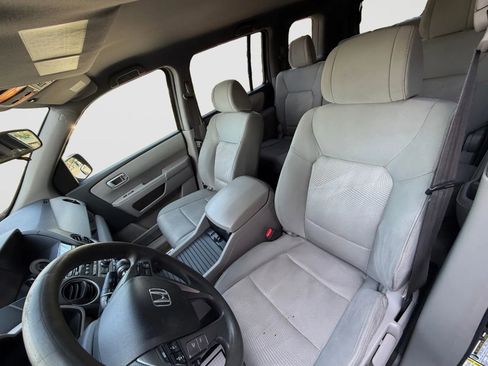 Used 2014 Honda Pilot LX image 11