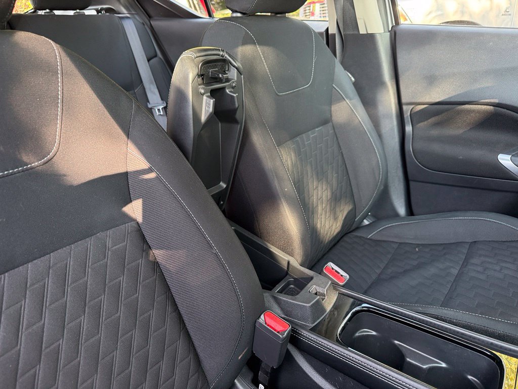 Used 2023 Nissan Kicks SV FWD image 41