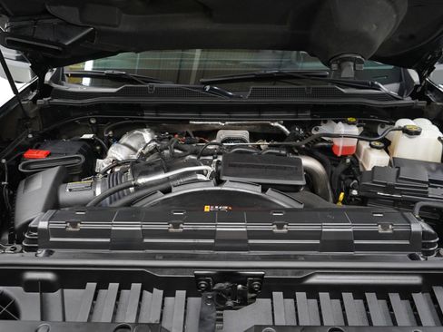 Used 2024 Chevrolet Silverado 3500 High Country w/ High Country Premium Package image 30