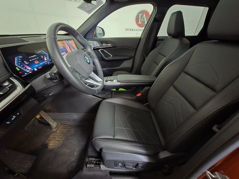 Certified 2025 BMW X1 xDrive28i w/ Premium Package image 16